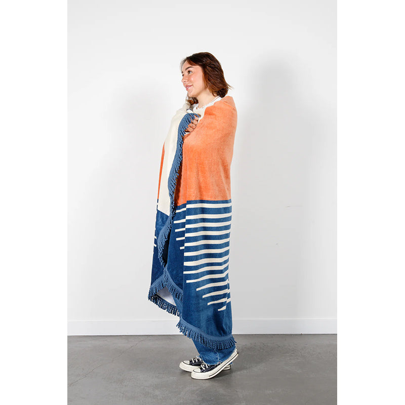 Tofino Towel The EASTON | Velour Round Towel