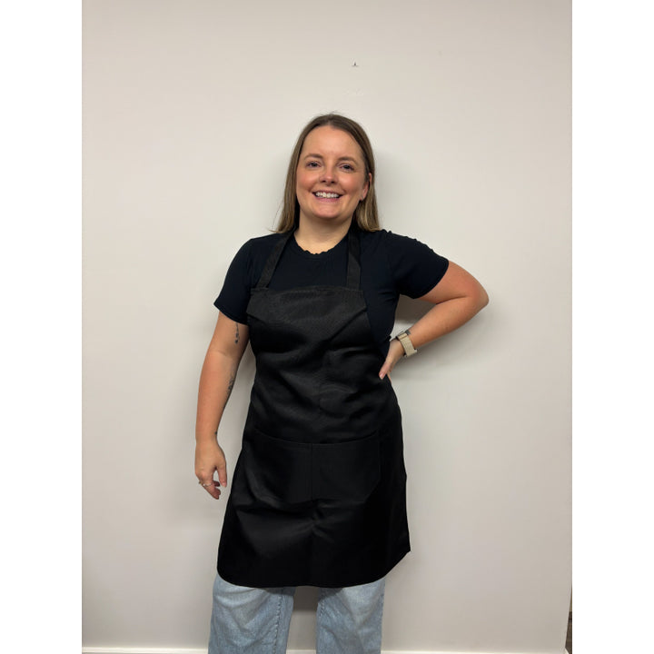 Take It Outside Essentials Apron