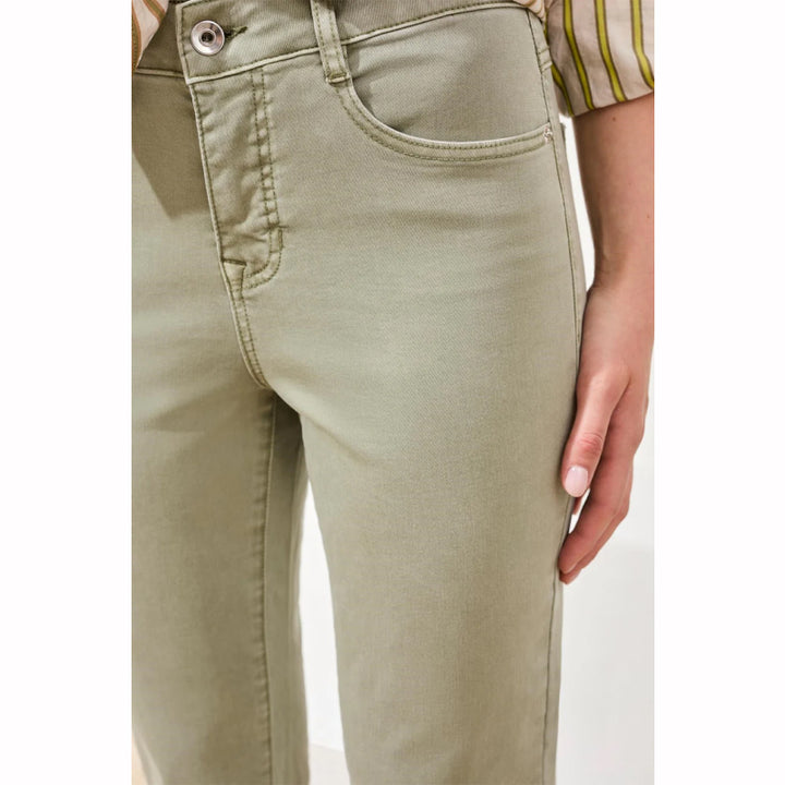 Tribal Sophia Curvy Hugging Straight Ankle Jeans