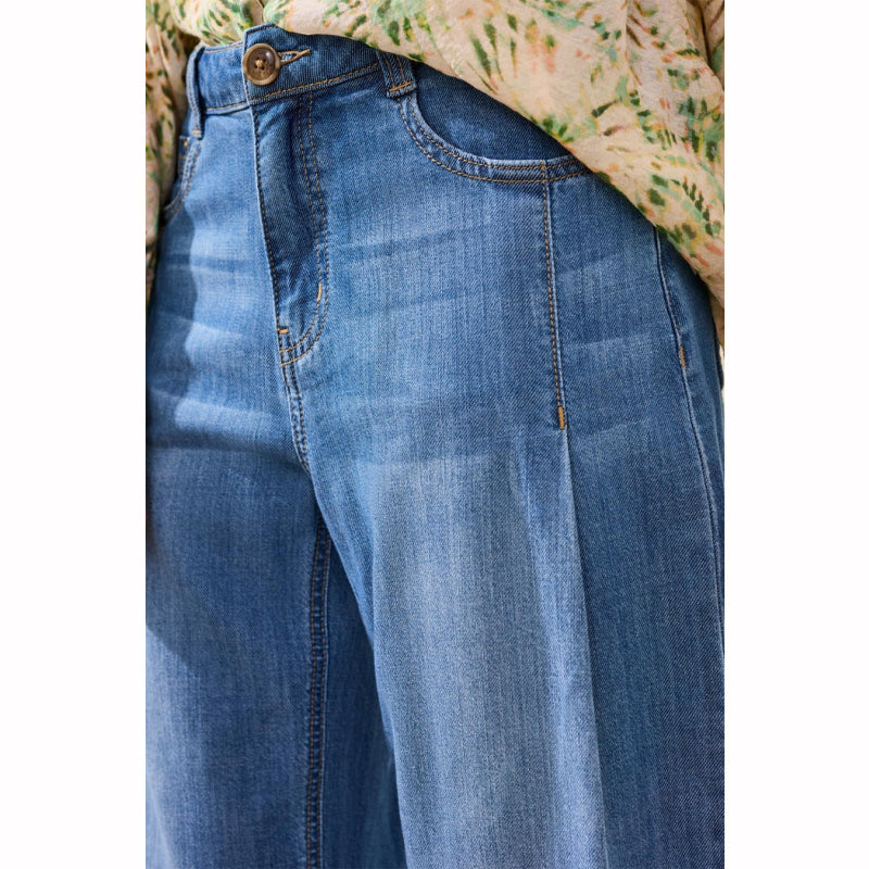 Tribal Audrey Pleated Crop Wide Jeans