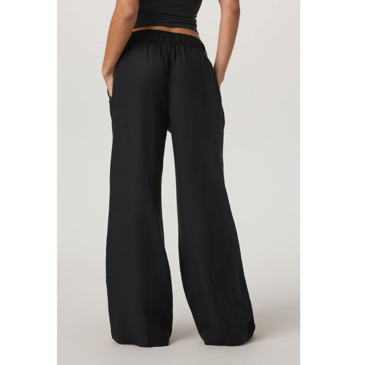 Vuori Trestles Twill Wideleg Pant