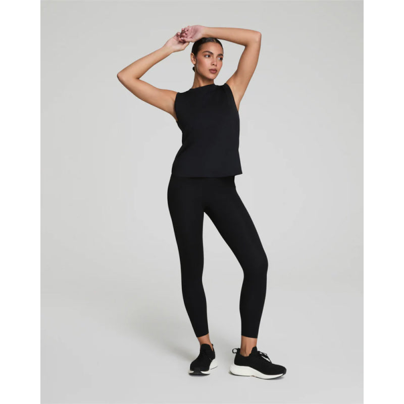 SPANXshape™ Booty Boost® 7/8 Leggings