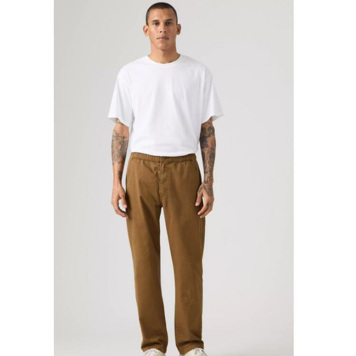 Levi's Pull-On Relaxed Straight