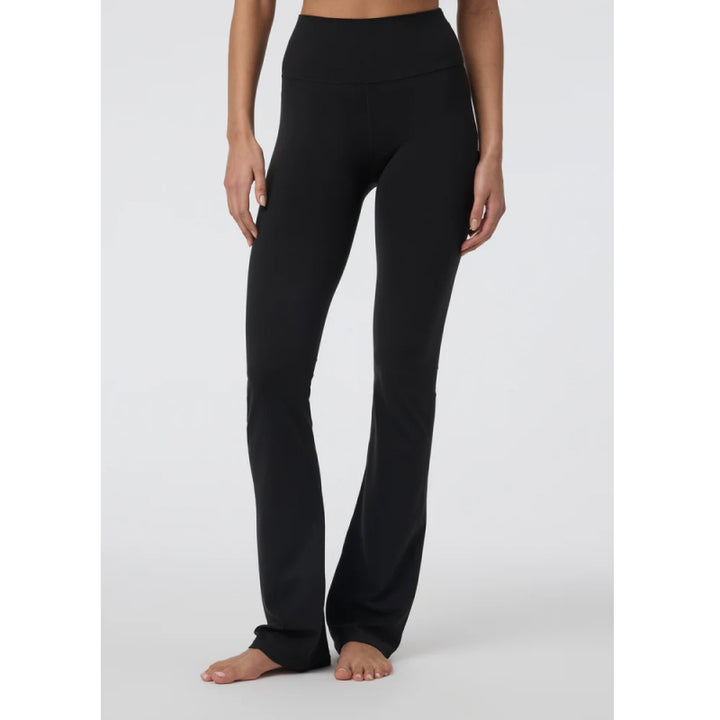 Vuori Women's AllTheFeels™ Slim Flare