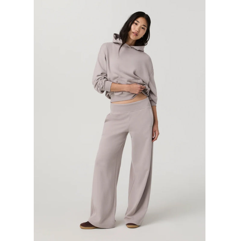 Vuori Sedona Midrise Wideleg Sweatpant