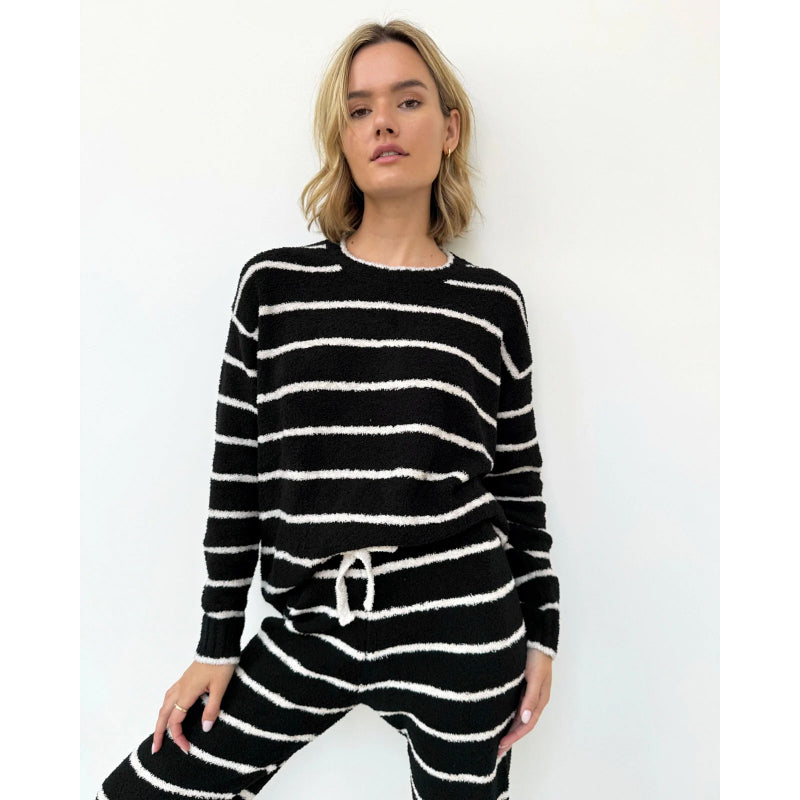 Superbe ensemble pyjama en pull duveteux