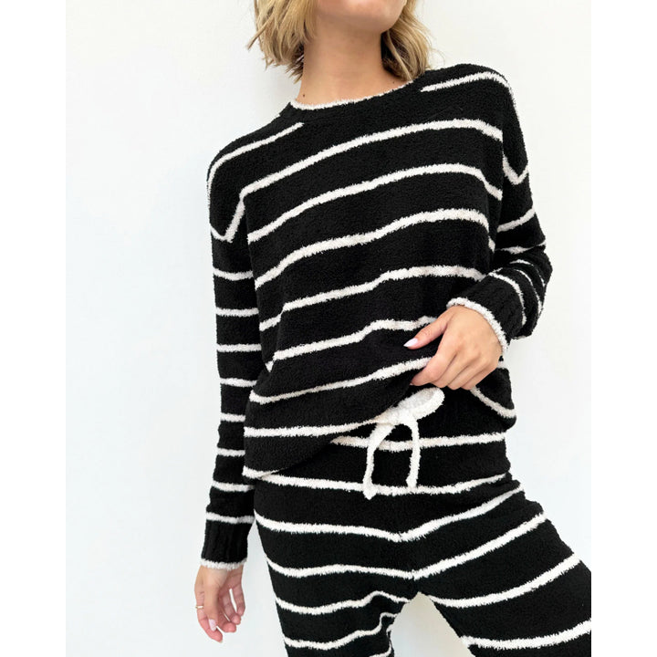 Superbe ensemble pyjama en pull duveteux