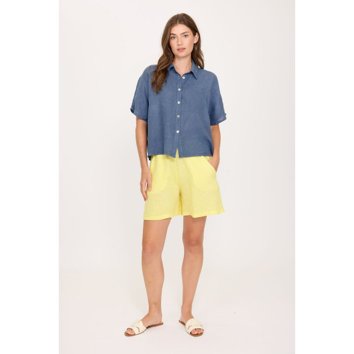 Pistache Linen Shorts