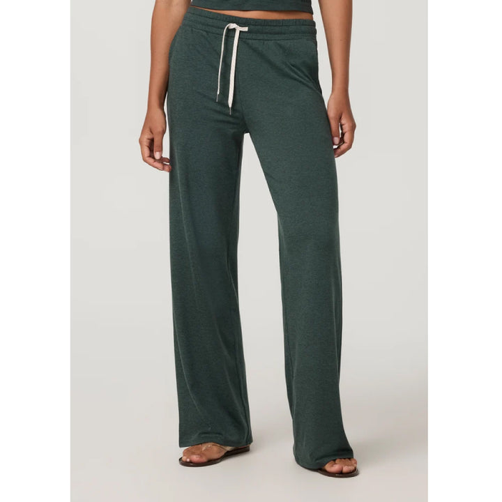 Vuori Women's Halo Essential Wideleg