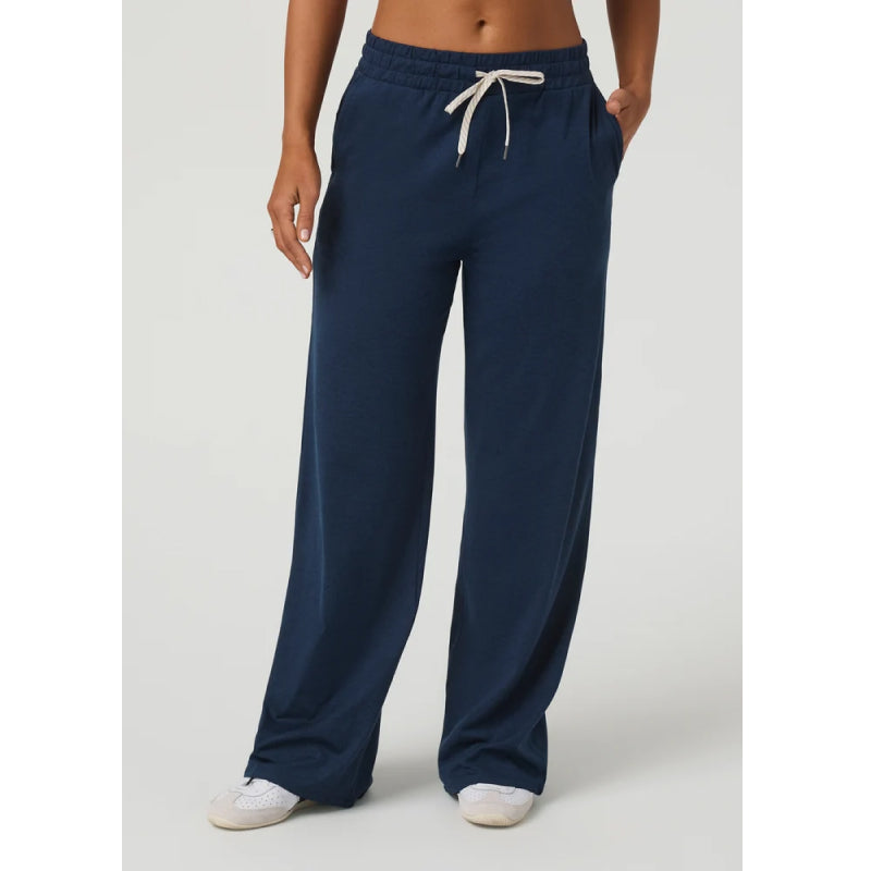 Vuori Women's Halo Essential Wideleg