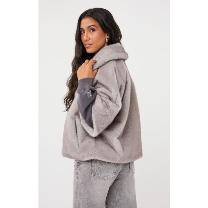 Esqualo Coat Poncho Fake Fur