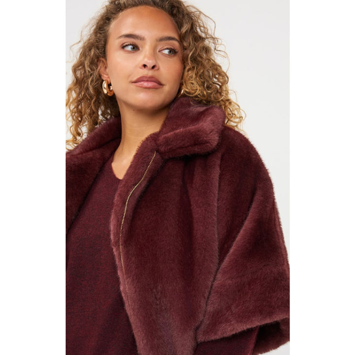 Esqualo Coat Poncho Fake Fur