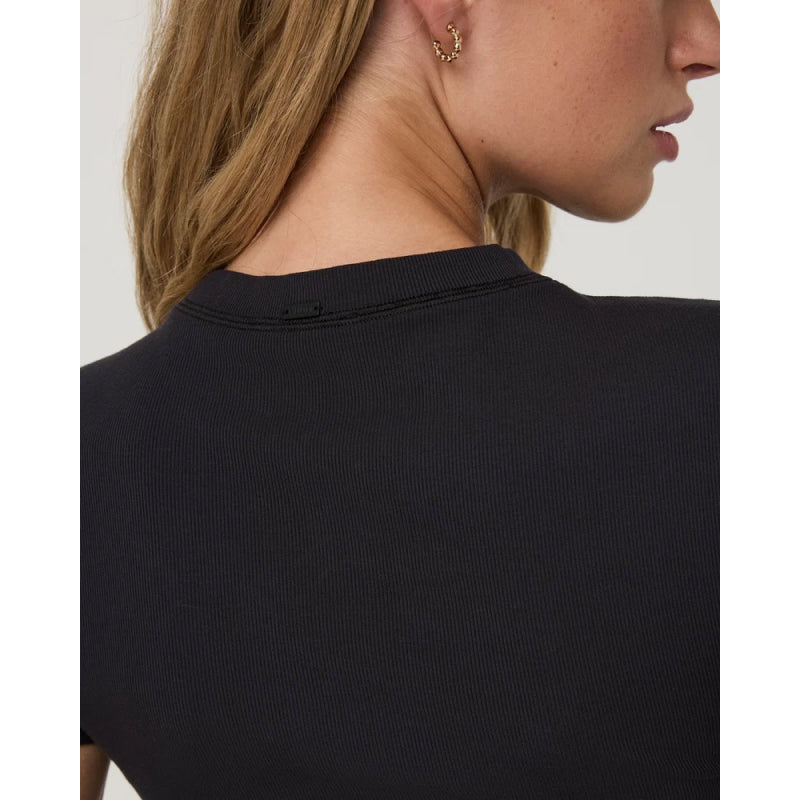 T-shirt ajusté Vuori Pose 2.0 pour femme