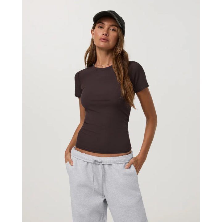 T-shirt ajusté Vuori Pose 2.0 pour femme