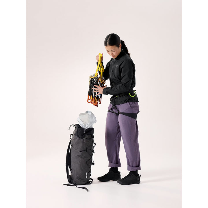 Arc'teryx Women's Squamish Jacket