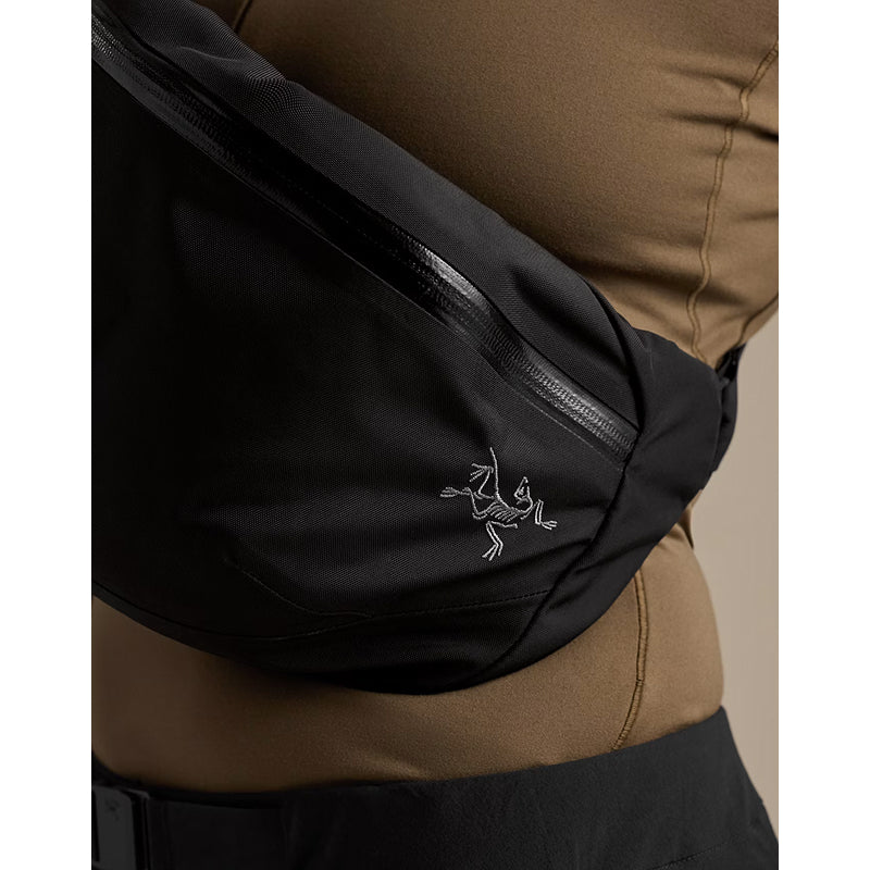 Arc'teryx Axios 4 Crossbody Bag