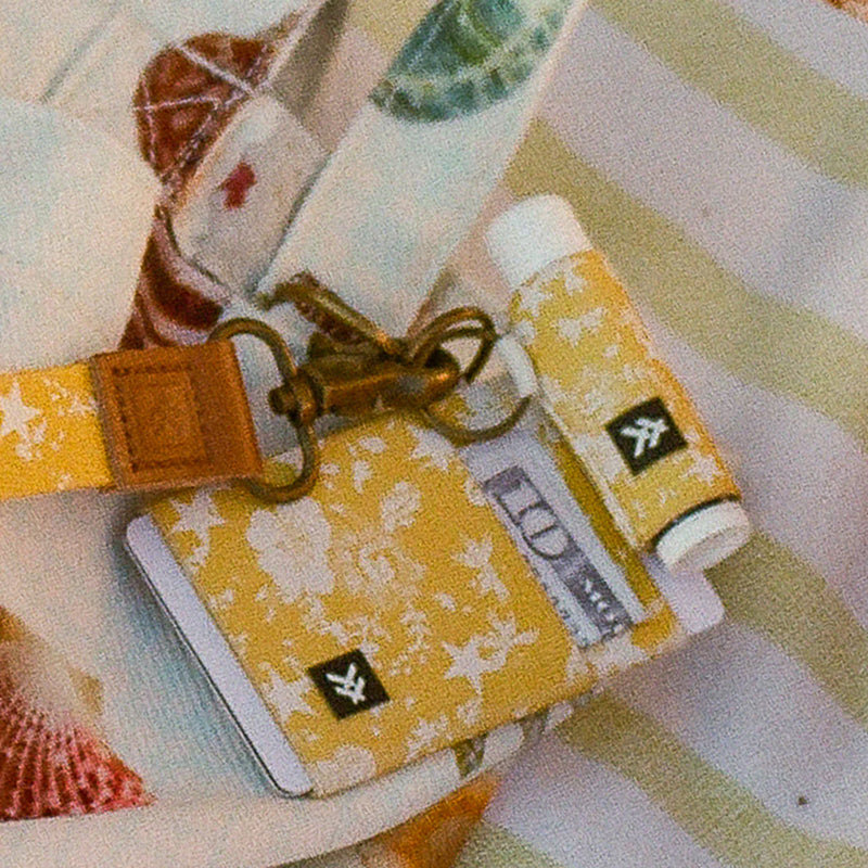 Thread Goldie Lip Balm Holder