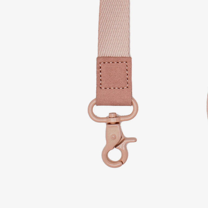 Thread Rose Dust Neck Lanyard