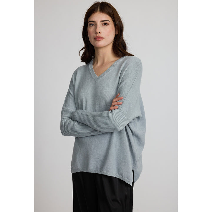 Pistache Ribbed Sleeve V-Neck Fine Knit Sweater