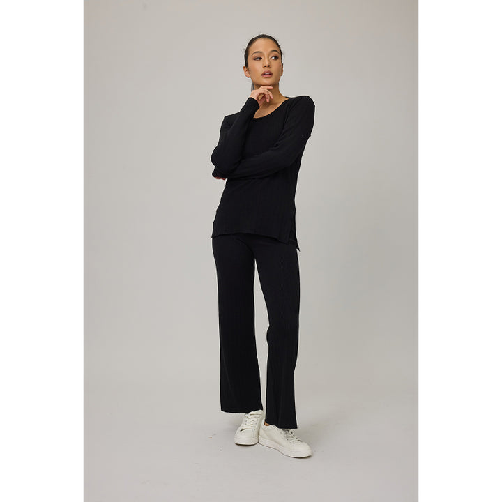 Pistache Ribbed Crewneck Sweater with Split Sides