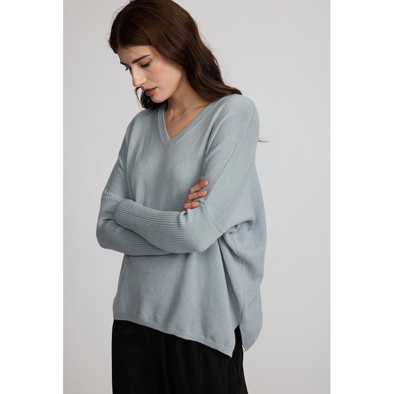 Pistache Ribbed Sleeve V-Neck Fine Knit Sweater