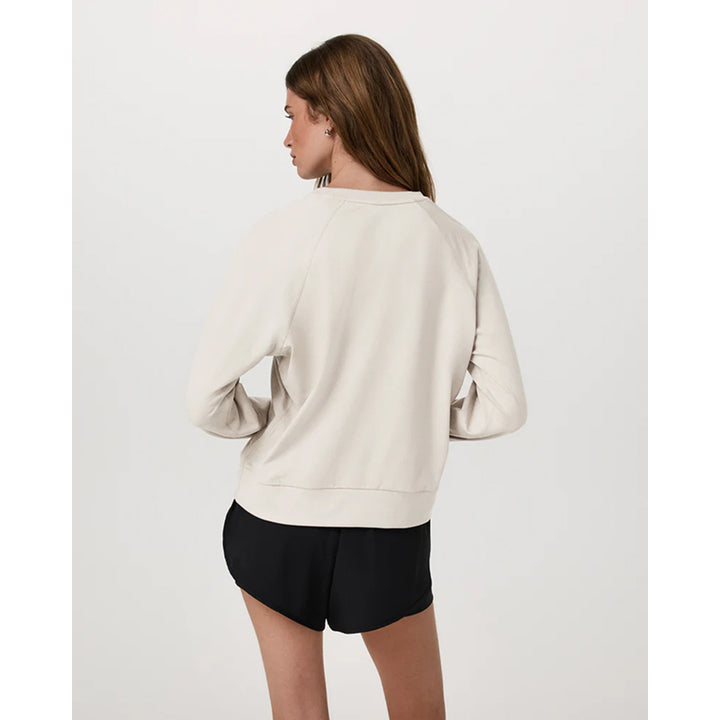 Vuori Women's Long Sleeve Halo Crew