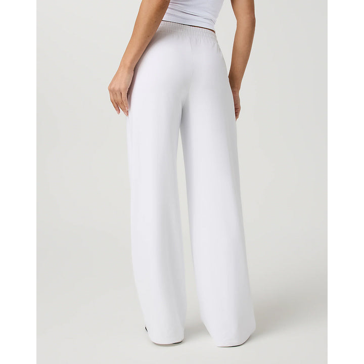 Vuori Women's Halo Essential Wideleg