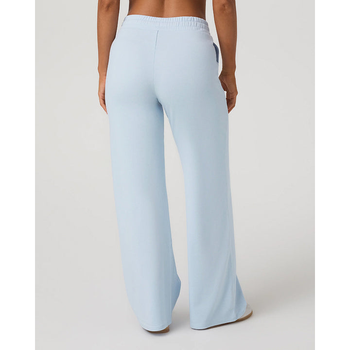 Vuori Women's Halo Essential Wideleg