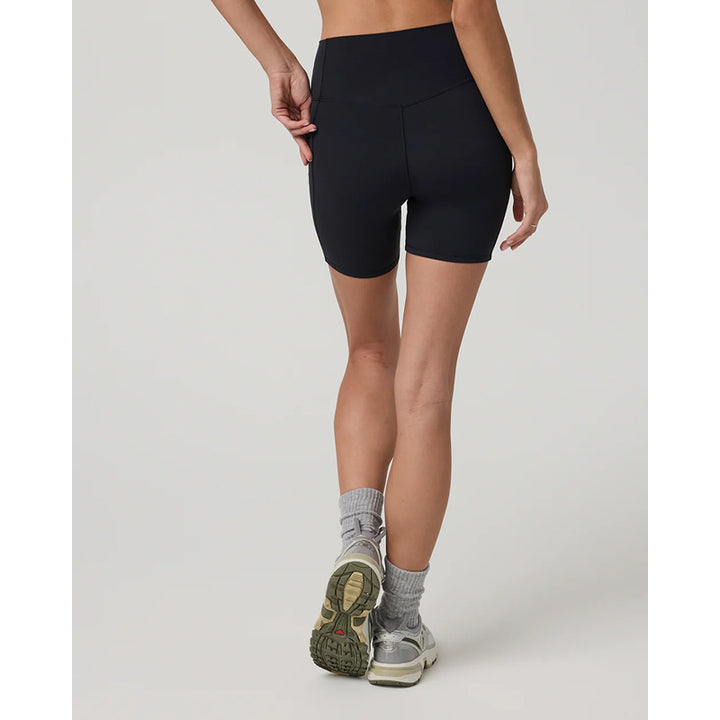 Vuori Women's AllTheForm Pocket Short 6"