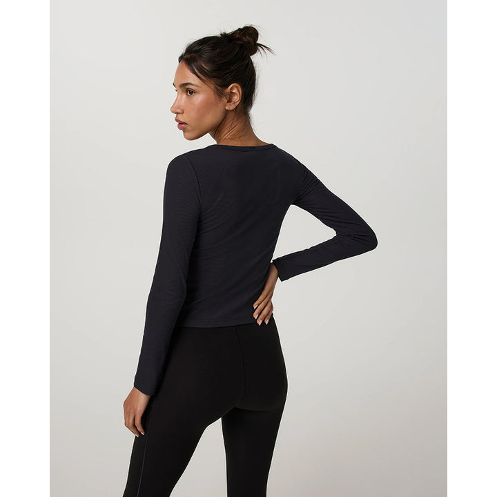 Vuori Long Sleeve Pose Subtle Scoop