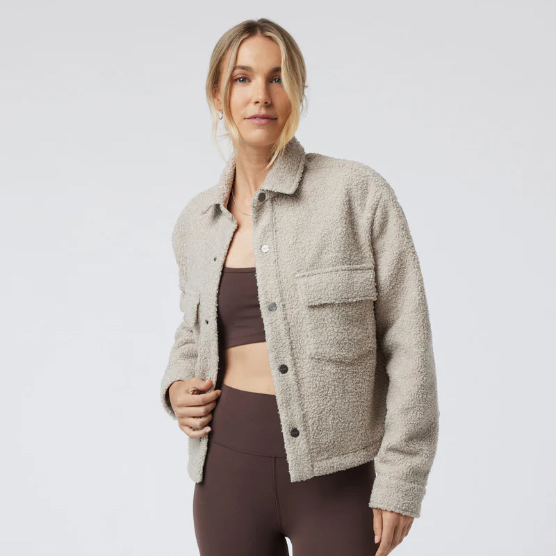 Vuori Women's Sycamore Cropped Shirt Jacket