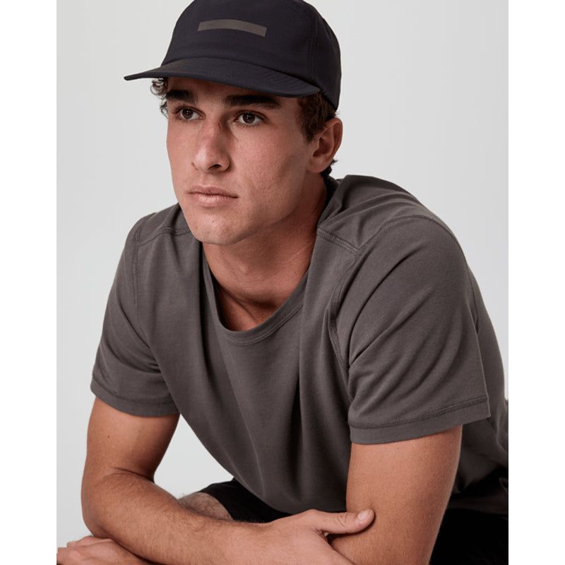 Vuori Qualify Run Hat