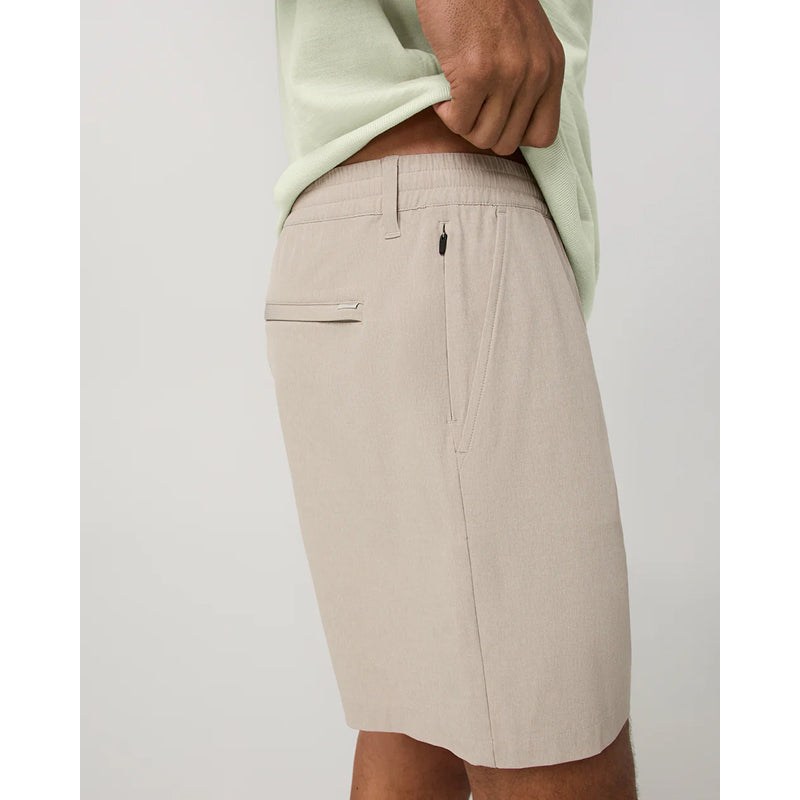 Vuori Men's Aim Elastic Waist Short 6"