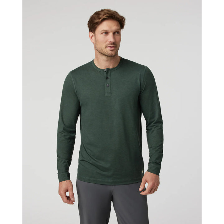 Vuori Henley à manches longues Ease Performance pour hommes 