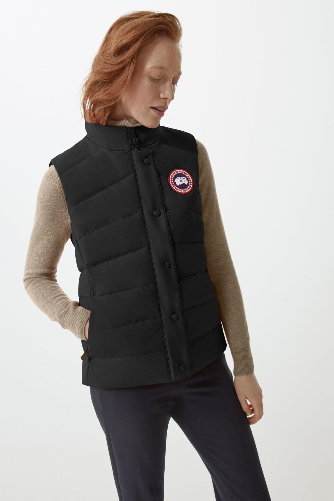 Canada goose vest 2024 with fur hood