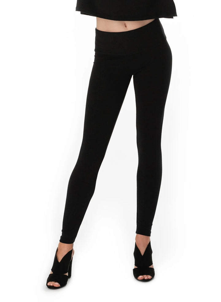 Duffield Smooth Legging - Essentials Collection