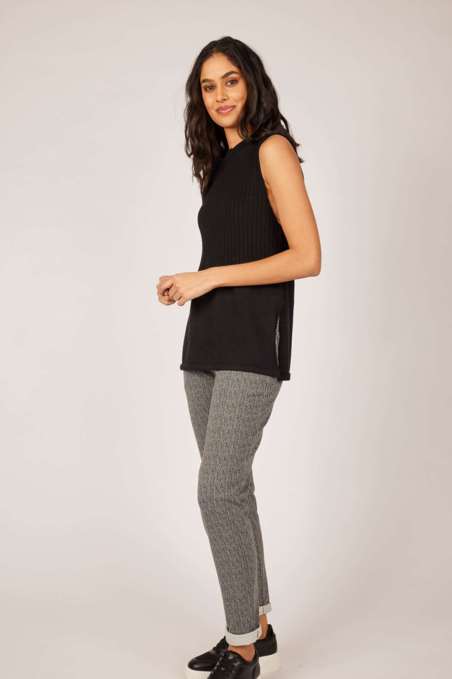 Pistache Fine Knit Vest