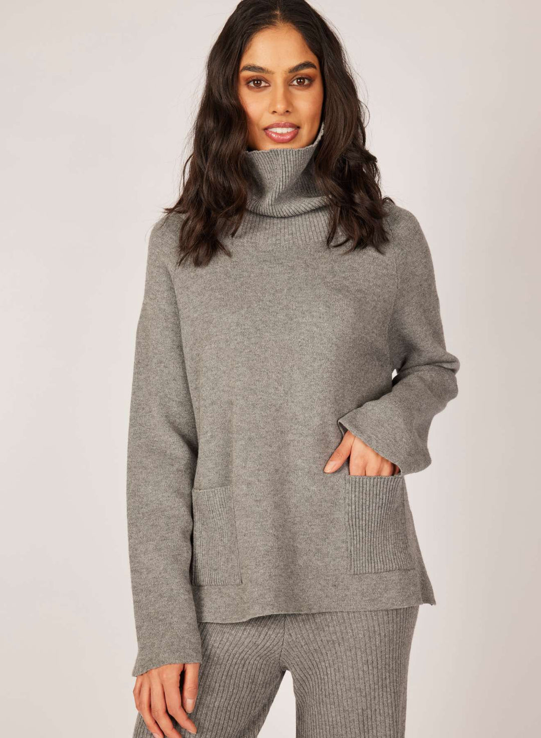 Pistache Ribbed Turtleneck Sweater With Patch Pocket