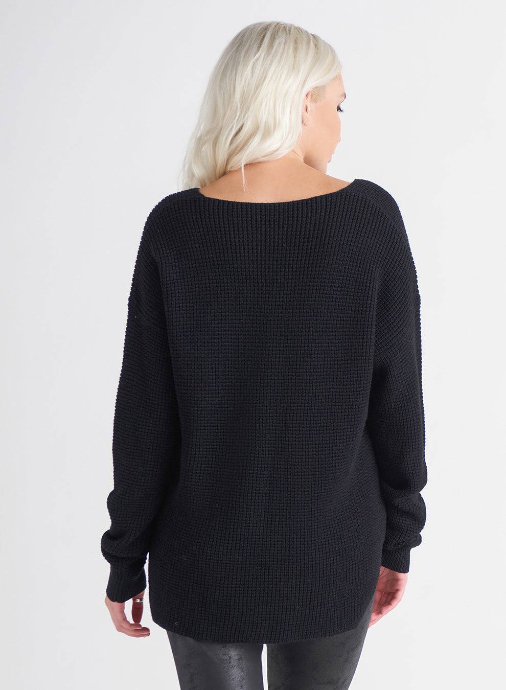 DEX V-Neck Bevelled Hem Sweater